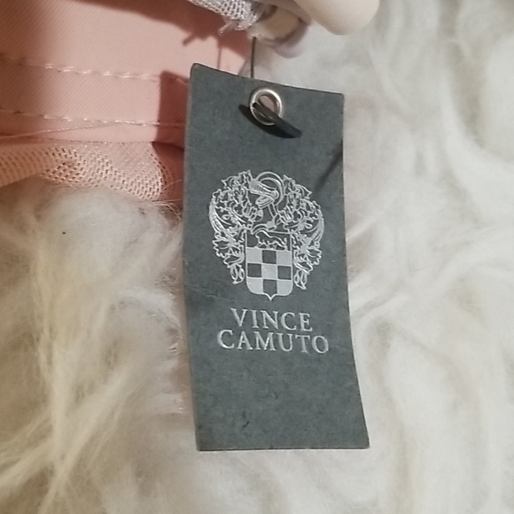 💕VINCE CAMUTO💕 Push Up Bras (3 Pack) 34C NWT - Picture 9 of 13